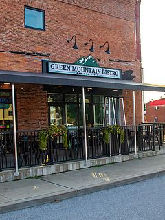 Glenna/Nate Munday / Green Mountain Bistro